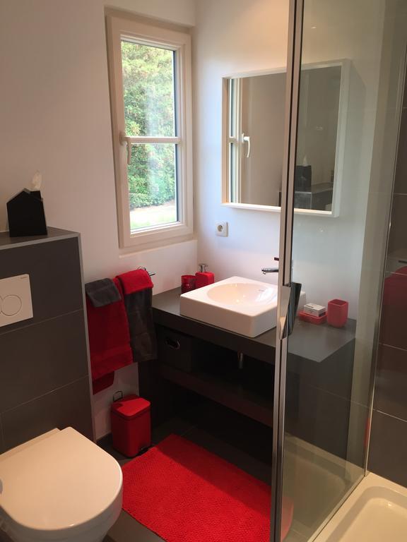 Le Chataignier Hotell Wezembeek-Oppem Eksteriør bilde