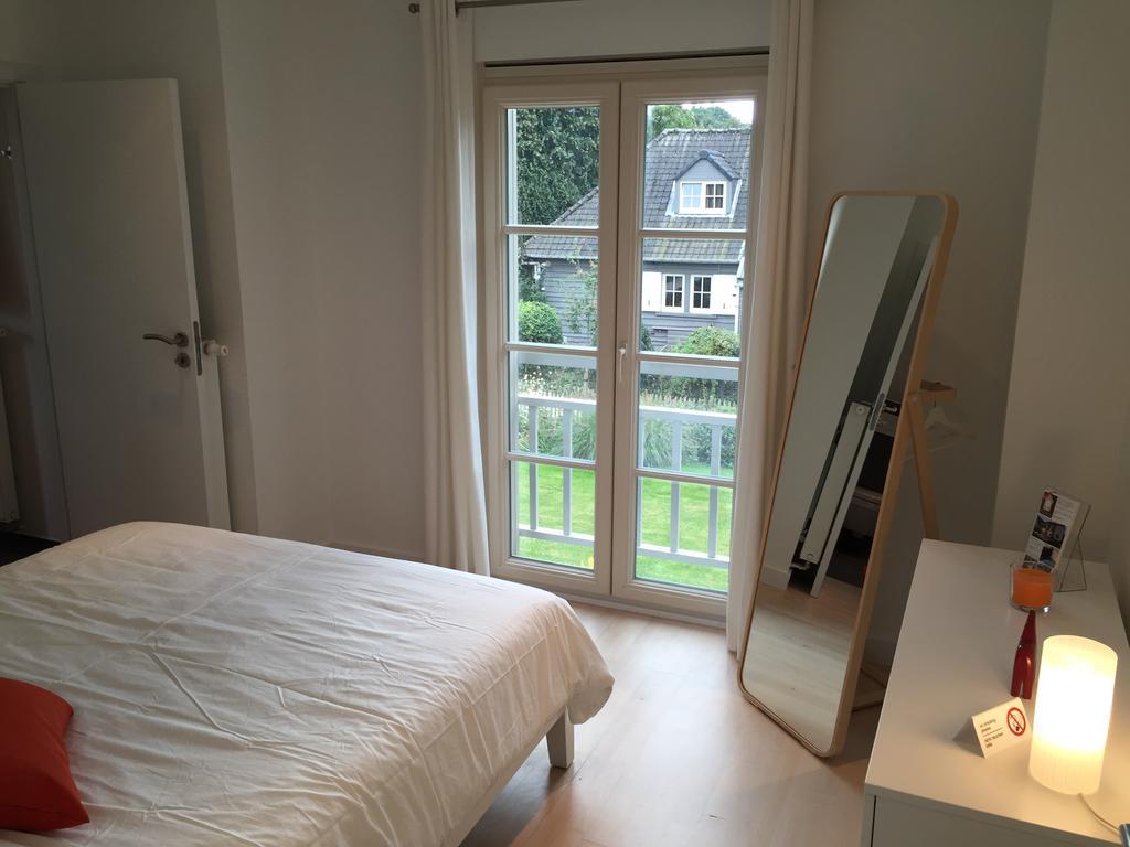 Le Chataignier Hotell Wezembeek-Oppem Eksteriør bilde